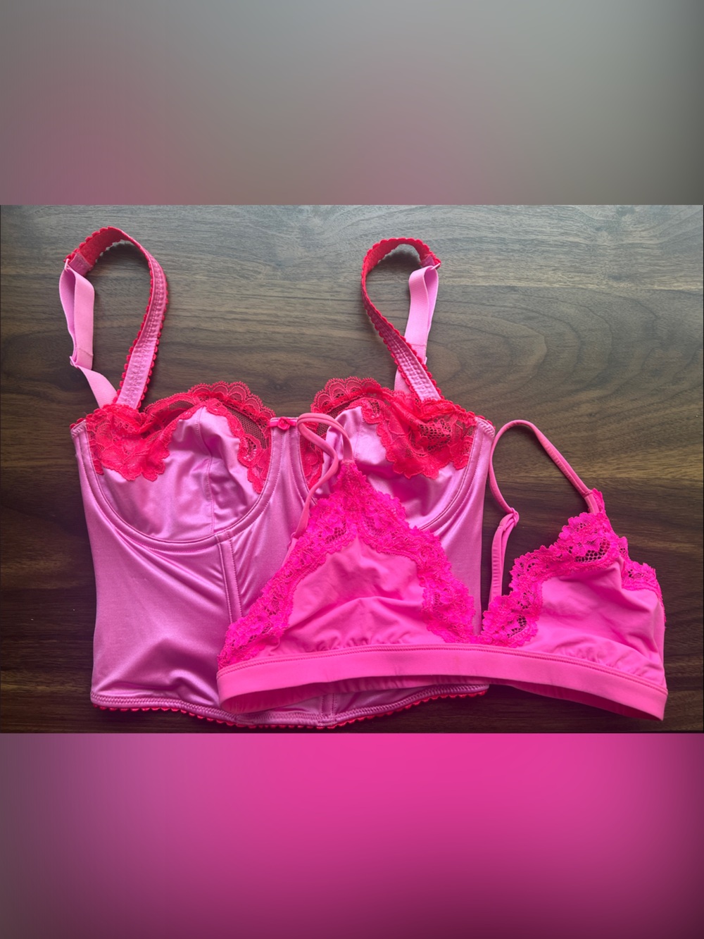 SKIMS 💕🌸💖Pink Bundle🌸💖💕 - Small Corset + Med Bra